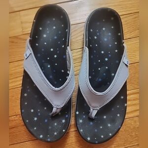 Spenco Yumi Thong Sandals